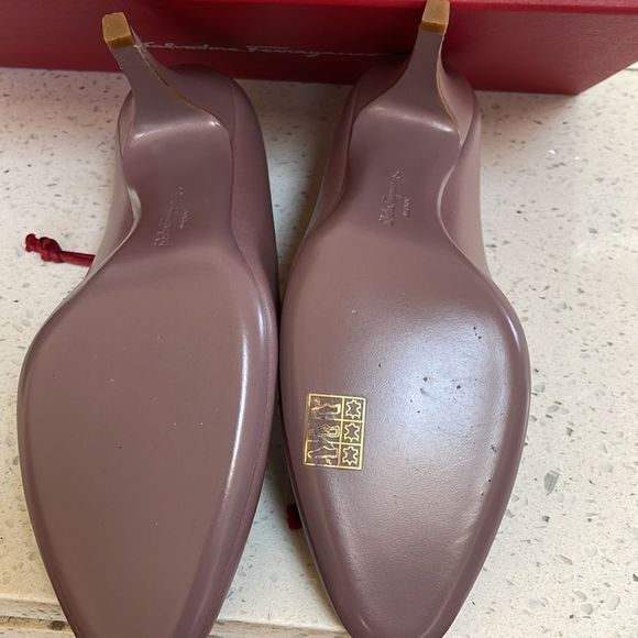 NWT Salvatore Ferragamo shoes - Picture 4 of 8